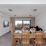 Luxury Apartment Sidro With Free Beach Parking