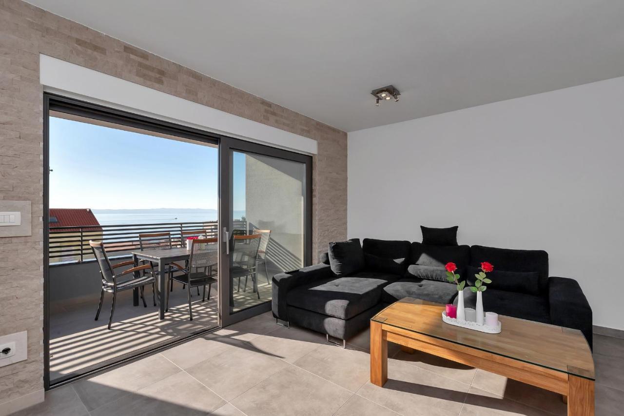 Luxury Sidro With Free Parking Apartmán