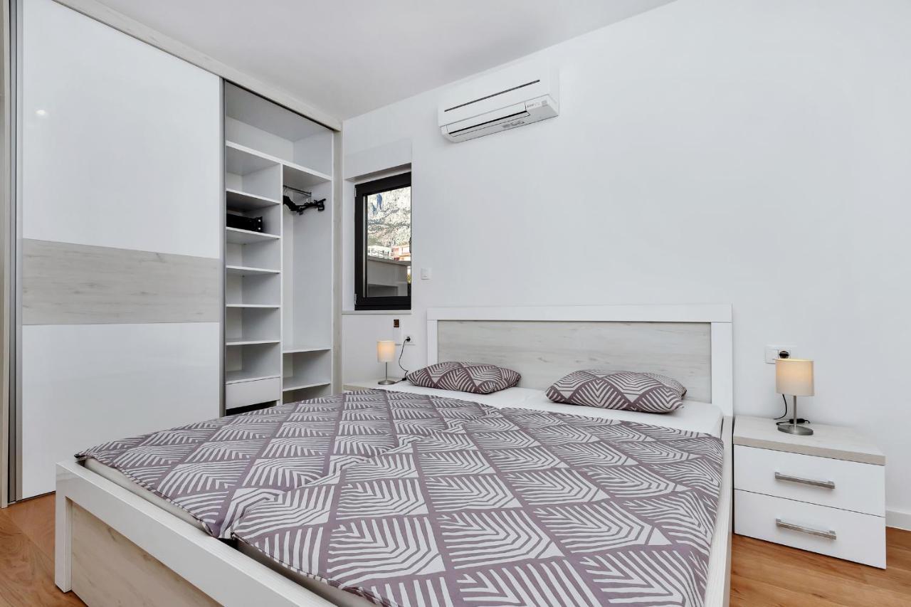 Luxury Sidro With Free Parking Apartmán